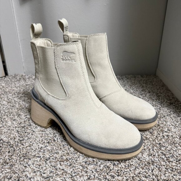 Sorel Hi-Line Heel Chelsea Boot Chalk, Ceramic Women 8.5 - Picture 2 of 12